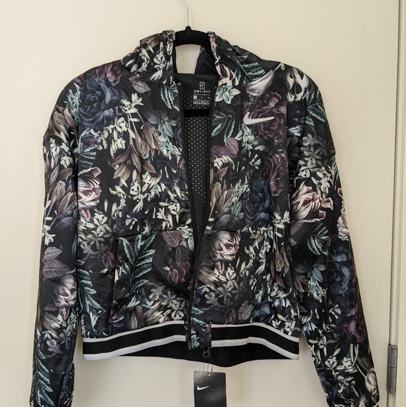 Nike Floral Lightweight Jacket - Picture 3 of 5